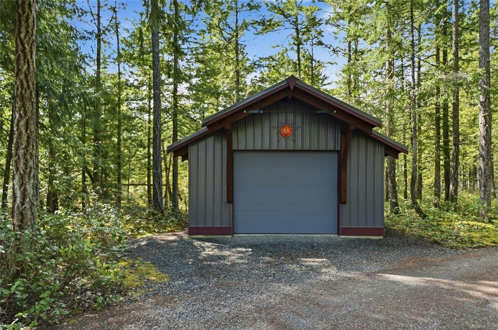 1195 Spider Lake Road, Qualicum Beach, BC, V9K 2L7 - 9