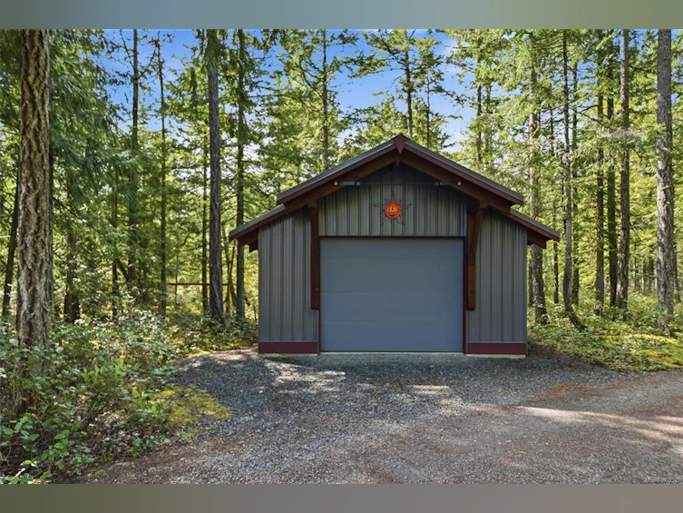 1195 Spider Lake Road, Qualicum Beach, BC, V9K 2L7 - 9