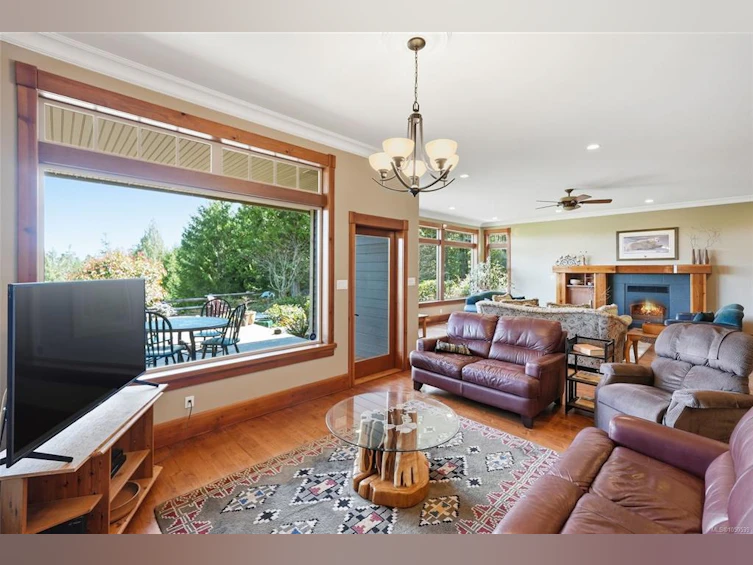 1195 Spider Lake Road, Qualicum Beach, BC, V9K 2L7 - 16