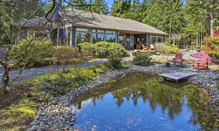 1195 Spider Lake Road