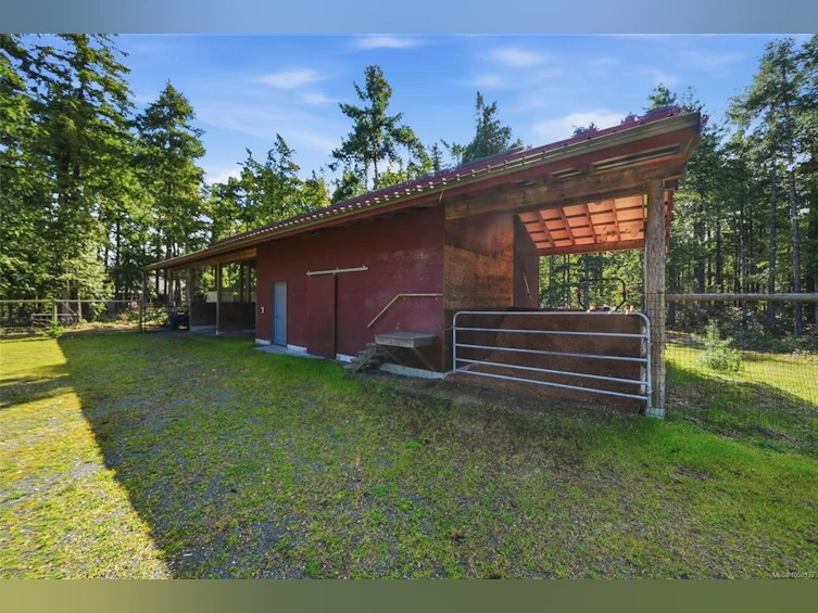 1195 Spider Lake Road, Qualicum Beach, BC, V9K 2L7 - 35