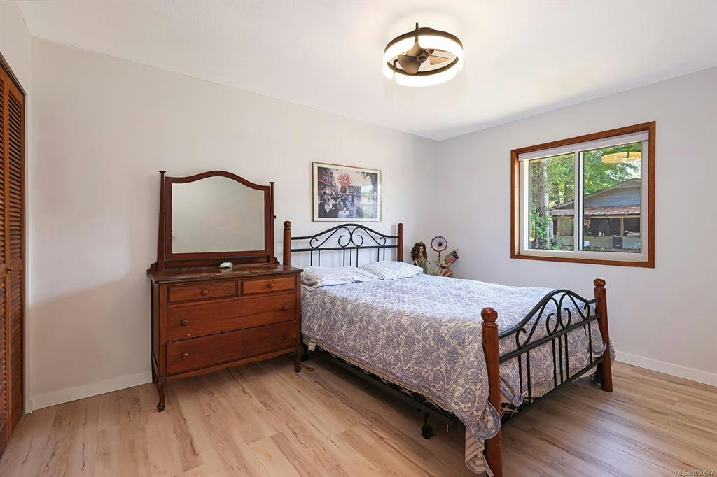 6585 Walker Frontage Road, Union Bay, BC, V0R 1W0 - 21