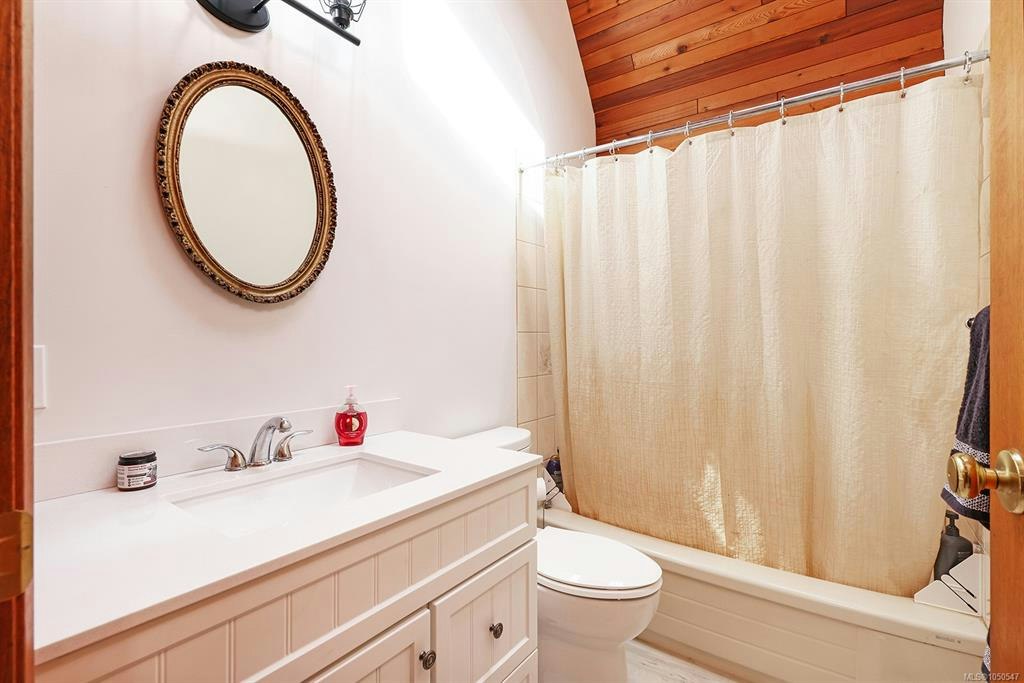 6585 Walker Frontage Road, Union Bay, BC, V0R 1W0 - 23