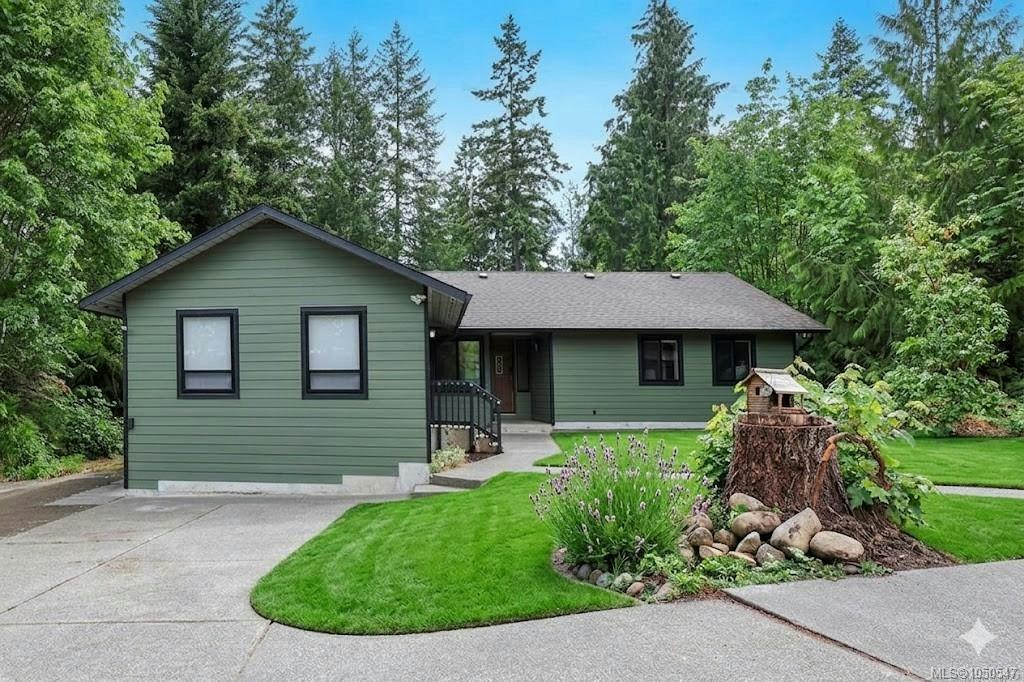 6585 Walker Frontage Road, Union Bay, BC, V0R 1W0 - 2