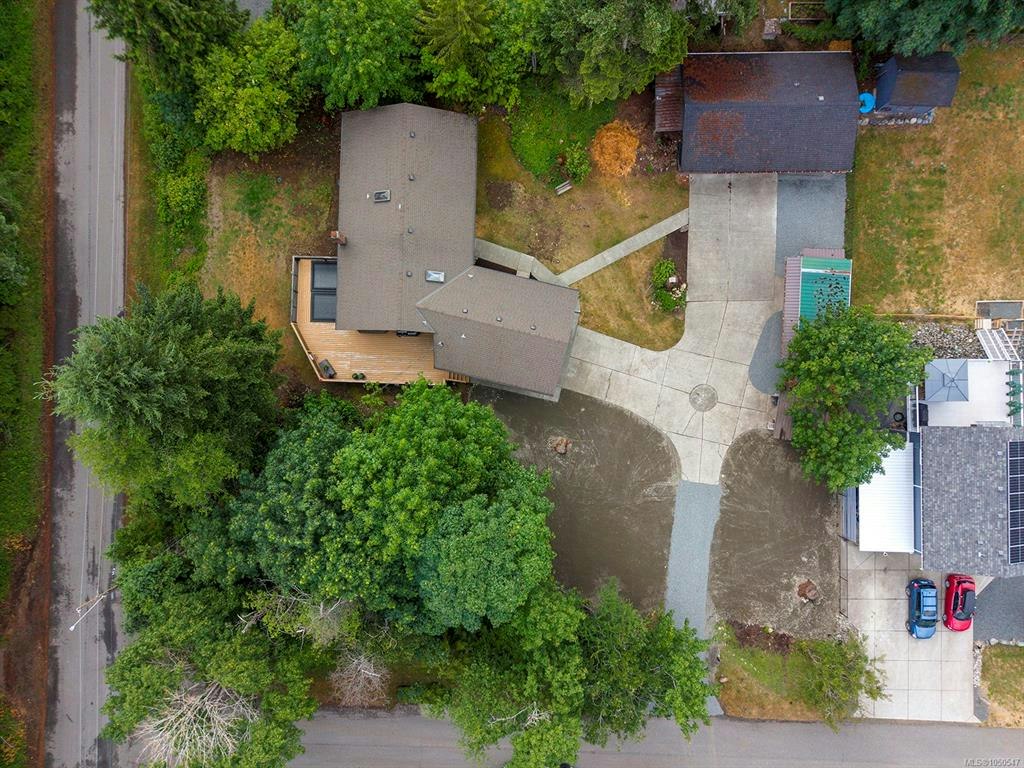 6585 Walker Frontage Road, Union Bay, BC, V0R 1W0 - 39