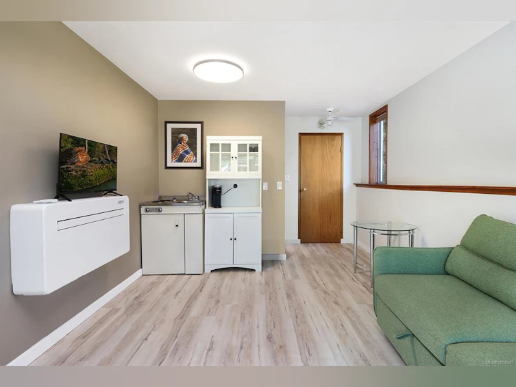 6585 Walker Frontage Road, Union Bay, BC, V0R 1W0 - 35