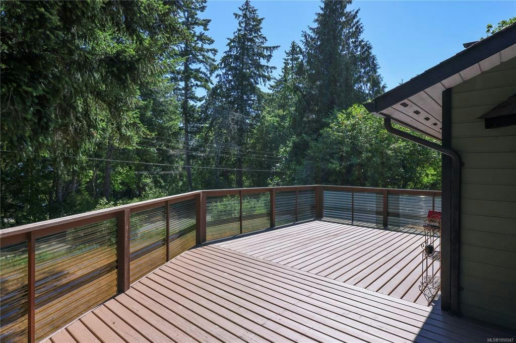 6585 Walker Frontage Road, Union Bay, BC, V0R 1W0 - 11