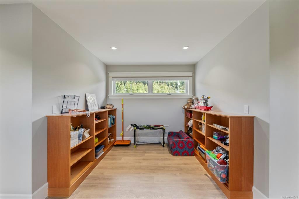 2833 Woodcroft Place, Shawnigan Lake, BC, V8H 2E4 - 49