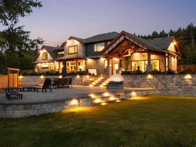2833 Woodcroft Place - 2