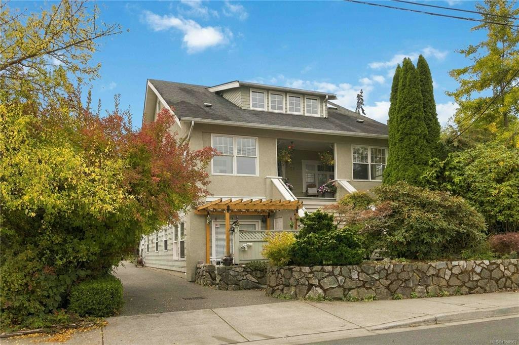4-1353 Grant Street, Victoria, BC, V8R 1M2