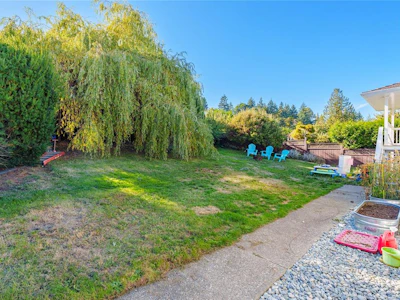 438 Davis Road - 3
