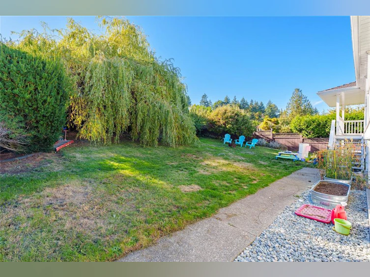 438 Davis Road, Ladysmith, BC, V9G 1V5 - 3