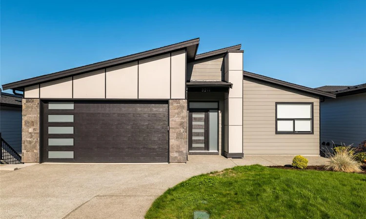 3211 Woodrush Drive