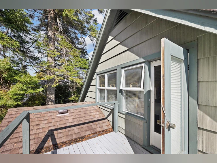 1719 E Centennial Avenue, Comox, BC, V9M 2W3 - 37