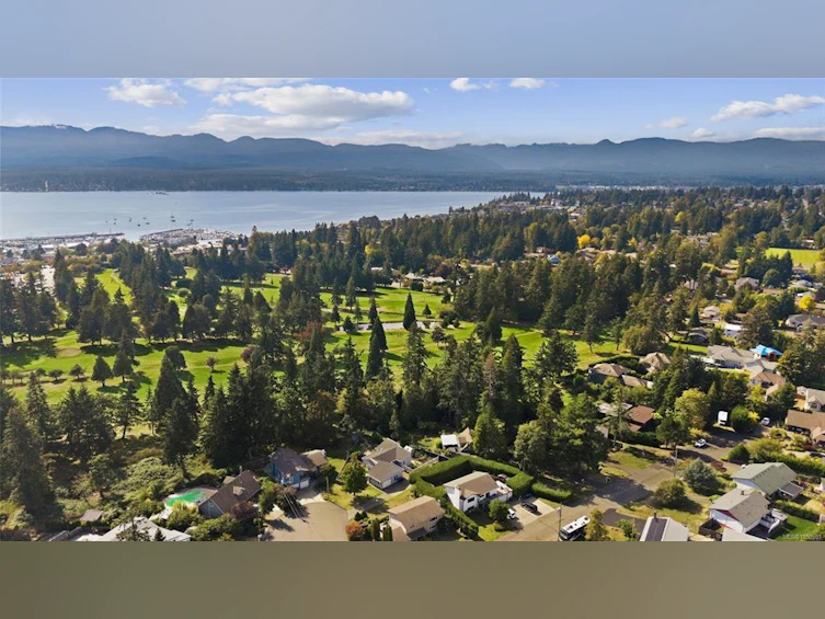1719 E Centennial Avenue, Comox, BC, V9M 2W3 - 65