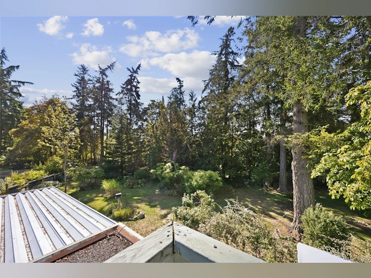 1719 E Centennial Avenue, Comox, BC, V9M 2W3 - 39