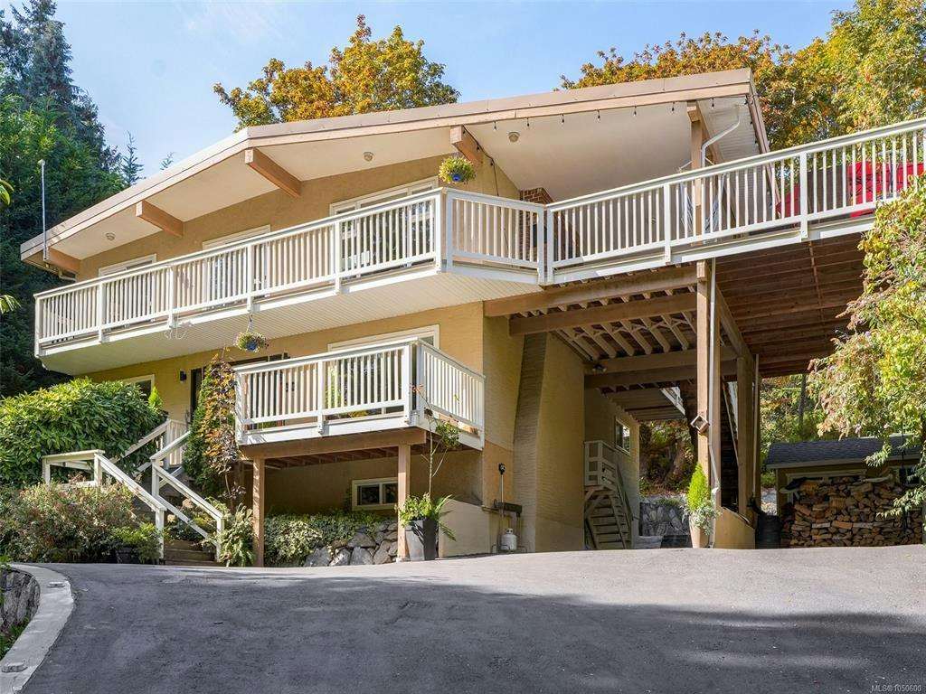 5190 Lochside Drive, Saanich, BC, V8Y 2G3