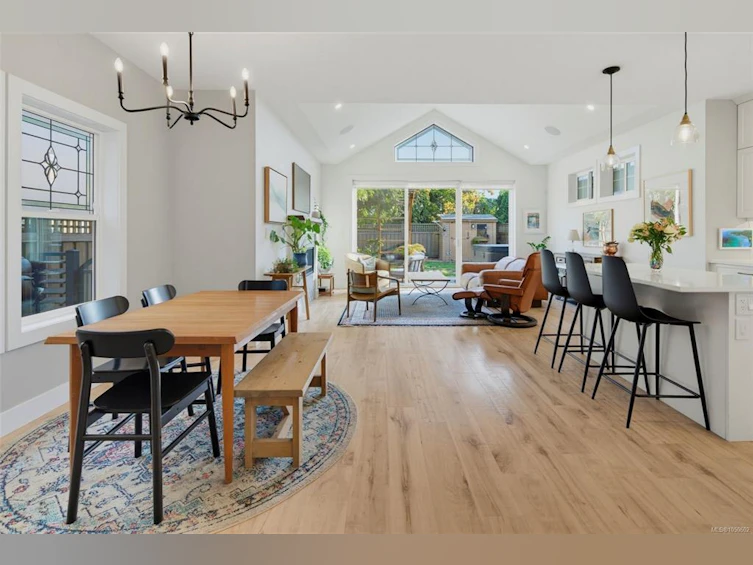1159 Sluggett Road, Central Saanich, BC, V8M 1E9 - 12