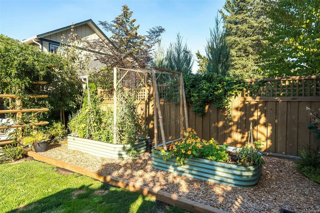 1159 Sluggett Road, Central Saanich, BC, V8M 1E9 - 27