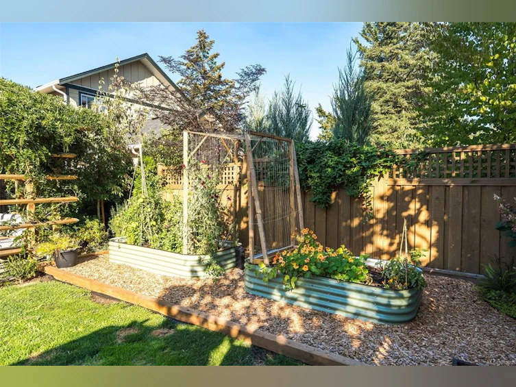 1159 Sluggett Road, Central Saanich, BC, V8M 1E9 - 27