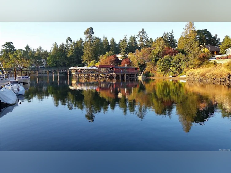 1159 Sluggett Road, Central Saanich, BC, V8M 1E9 - 33