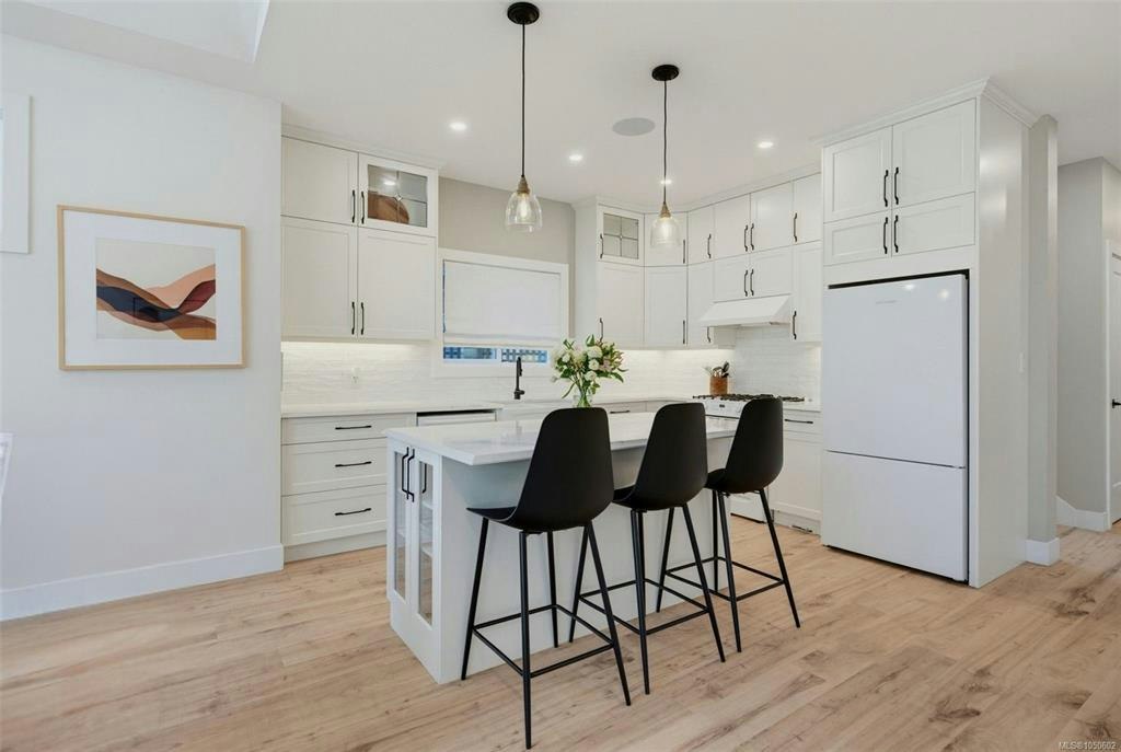 1159 Sluggett Road - 3