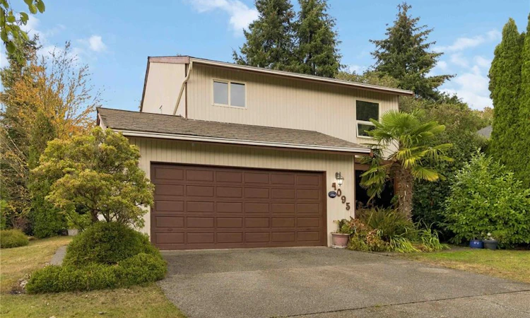 4095 Beam Crescent