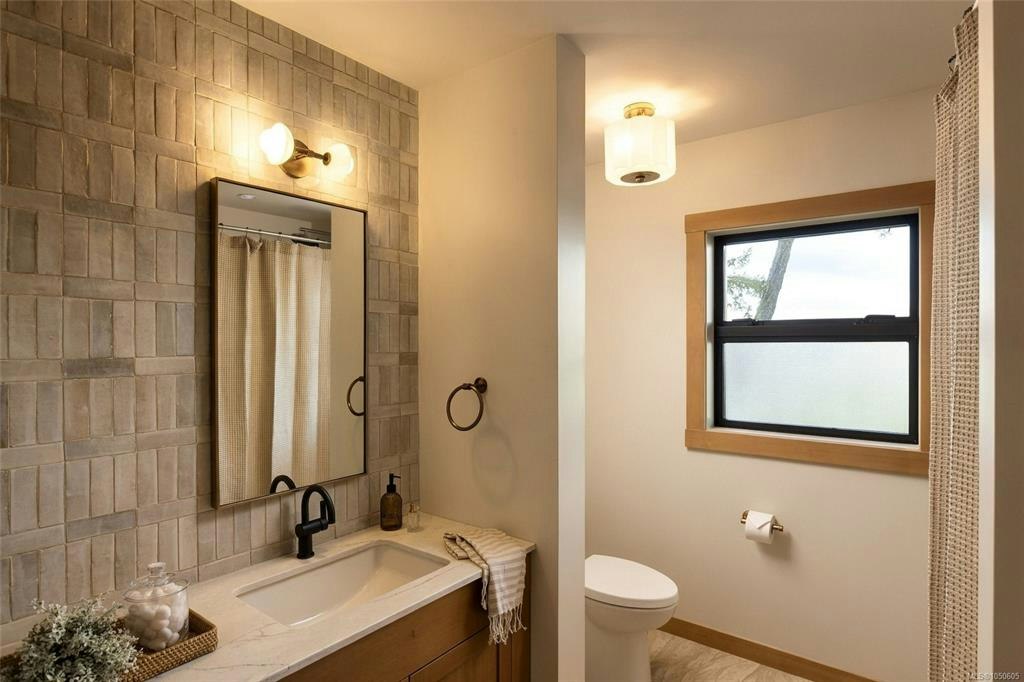 250 Holmes Road, Salt Spring Island, BC, V8K 1T6 - 34