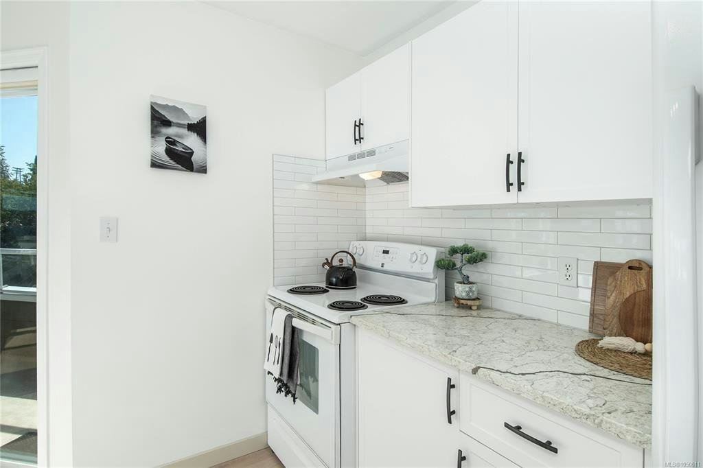 311-300 St. Ann's Road - 3