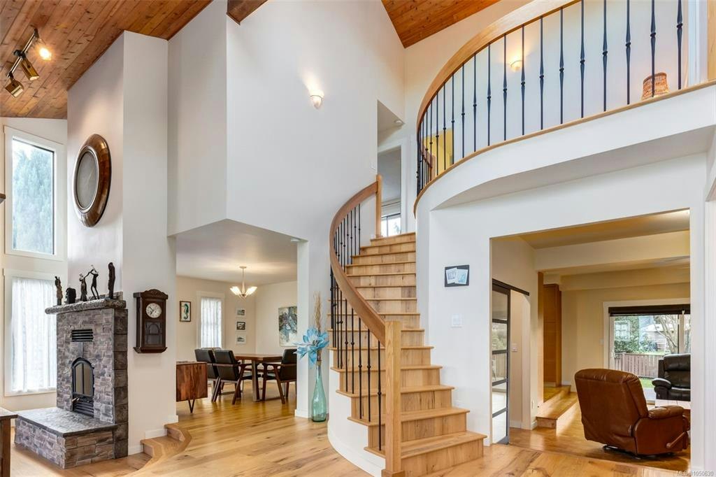 10870 Olsen Road, Saltair, BC, V9G 1Z8