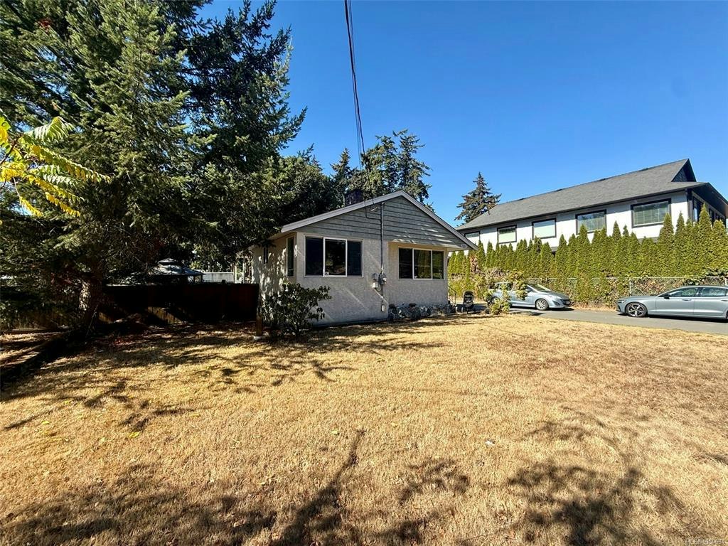 589 Ledsham Road, Colwood, BC, V9C 1J9 - 7