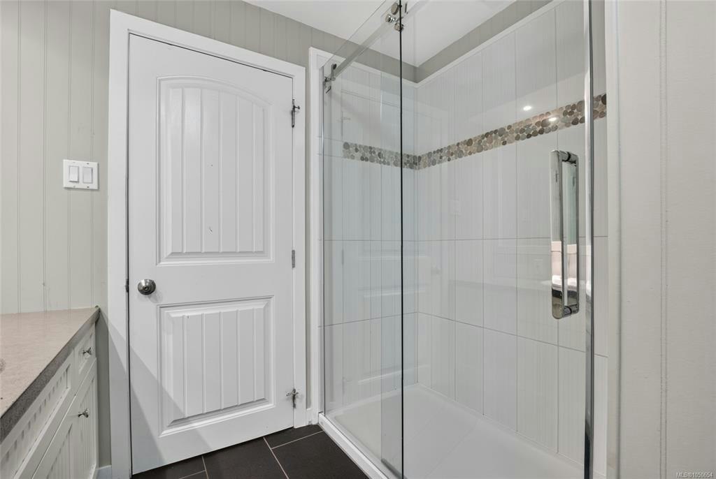 6213 Lakes Road, Duncan, BC, V9L 4J8 - 26