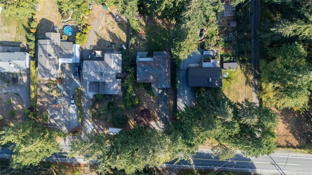 6213 Lakes Road, Duncan, BC, V9L 4J8 - 48