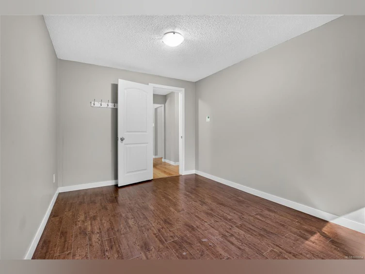 6213 Lakes Road, Duncan, BC, V9L 4J8 - 31