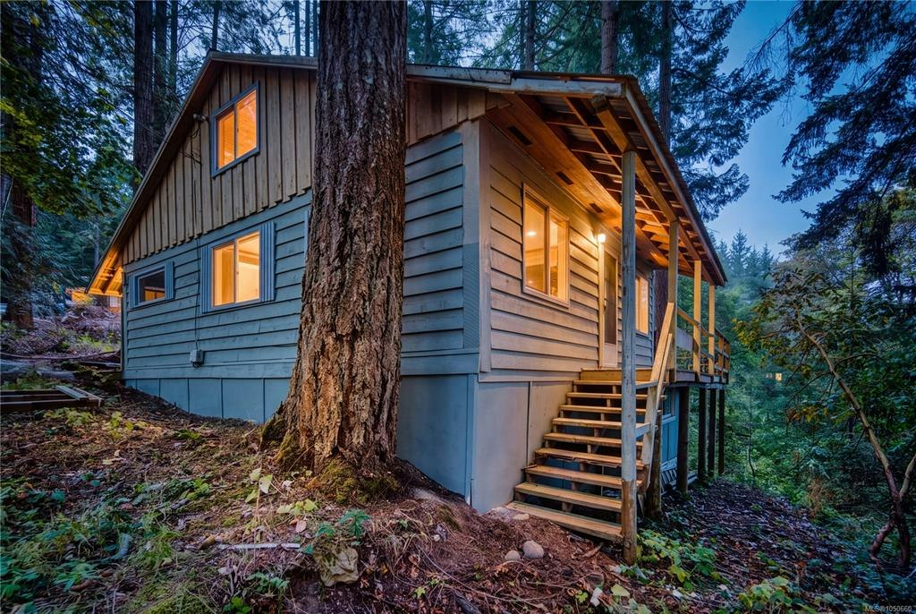 291 Jolly Close, Gabriola Island, BC, V0R 1X2