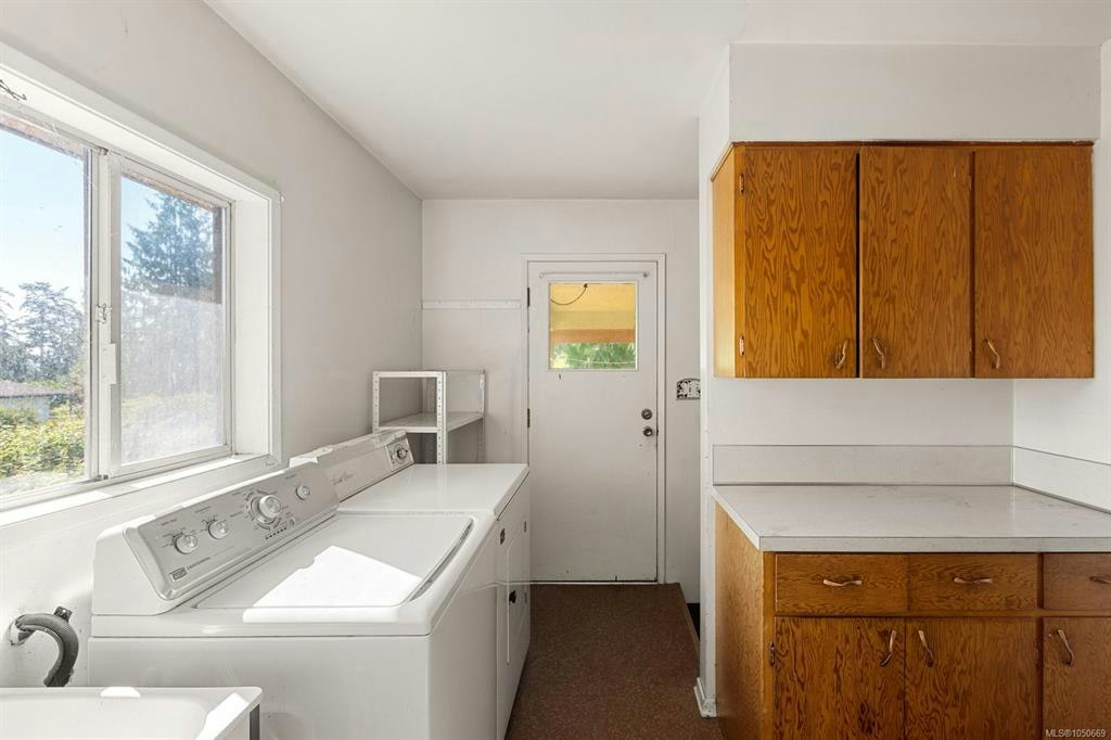 8625 Aldous Terrace, North Saanich, BC, V8L 1L3 - 12