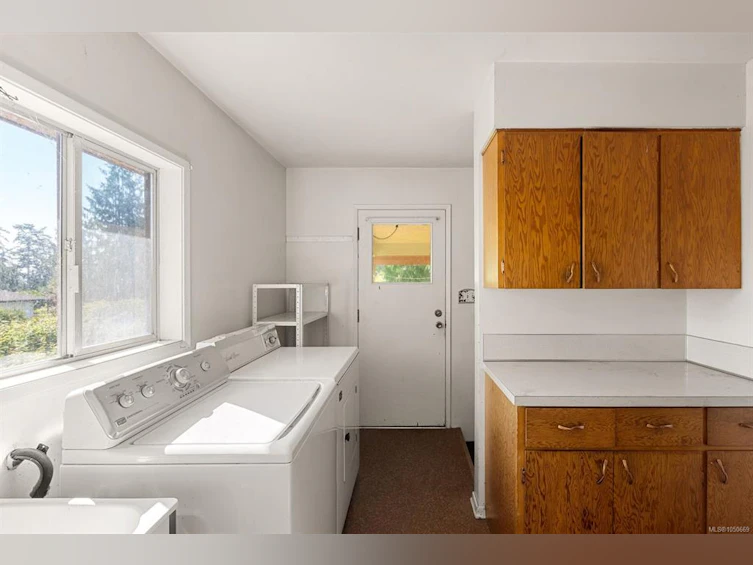 8625 Aldous Terrace, North Saanich, BC, V8L 1L3 - 12