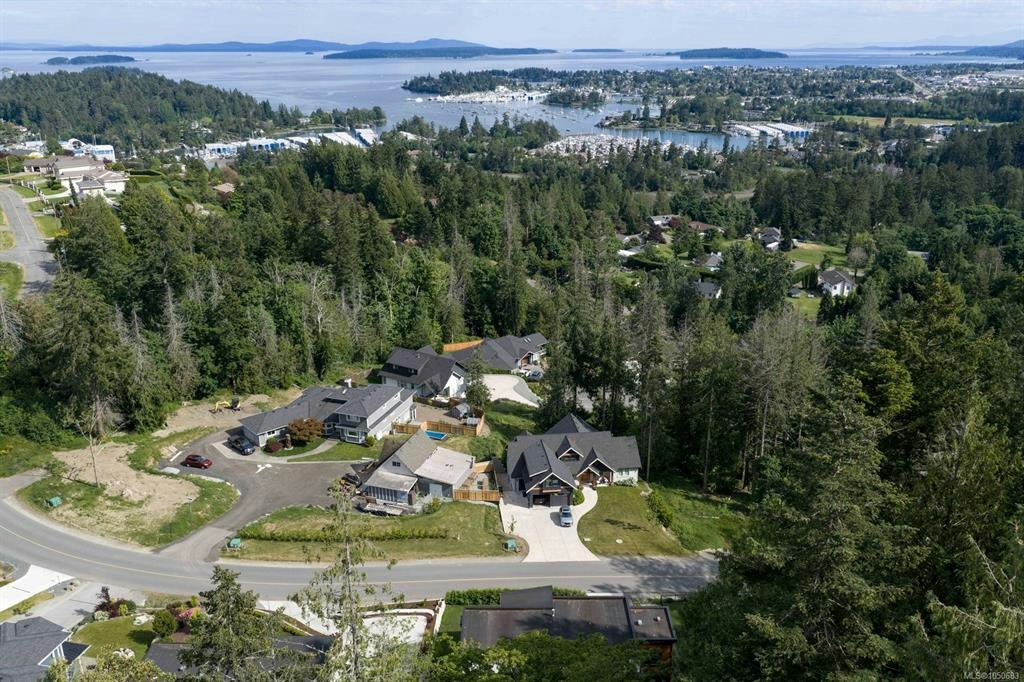 10900 Greenpark Drive, North Saanich, BC, V8L 0C8 - 47
