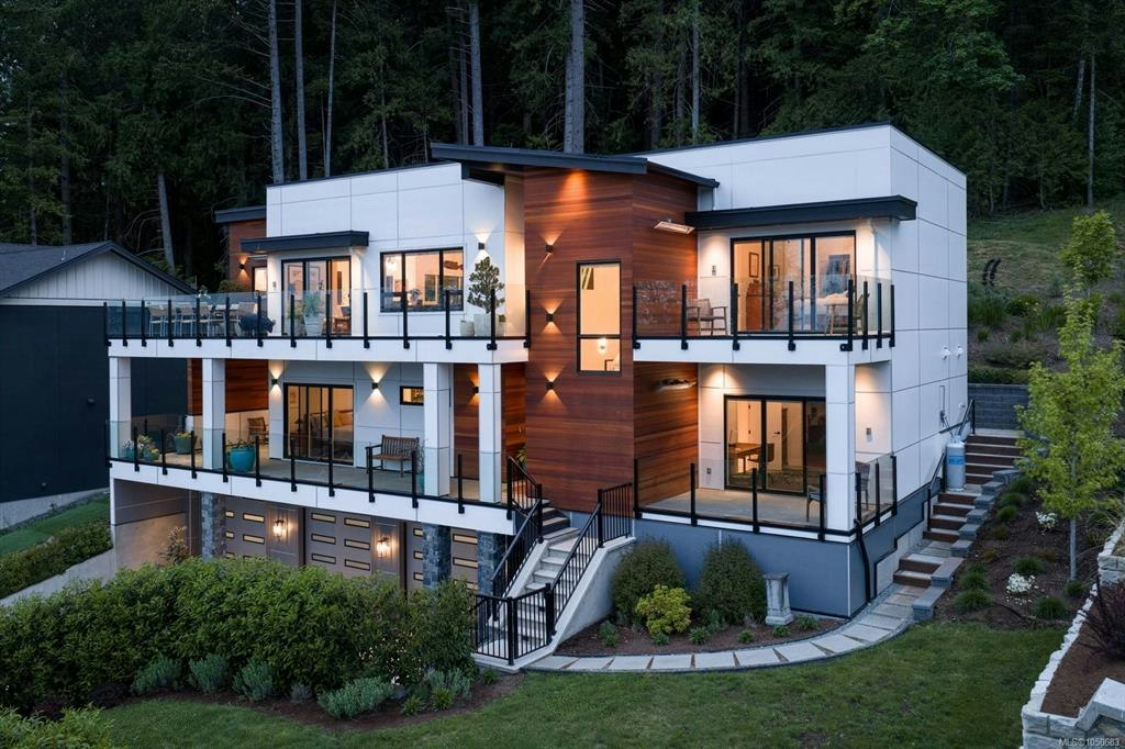 10900 Greenpark Drive, North Saanich, BC, V8L 0C8