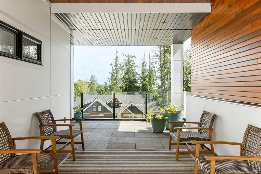 10900 Greenpark Drive, North Saanich, BC, V8L 0C8 - 38