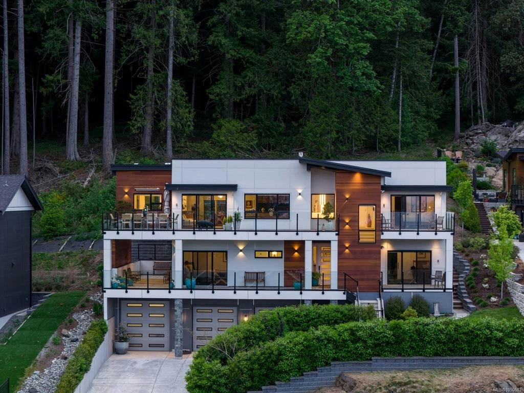 10900 Greenpark Drive, North Saanich, BC, V8L 0C8 - 44