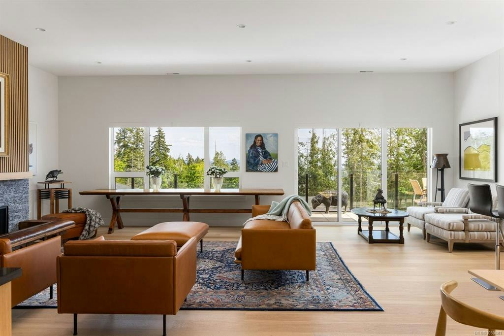 10900 Greenpark Drive, North Saanich, BC, V8L 0C8 - 3