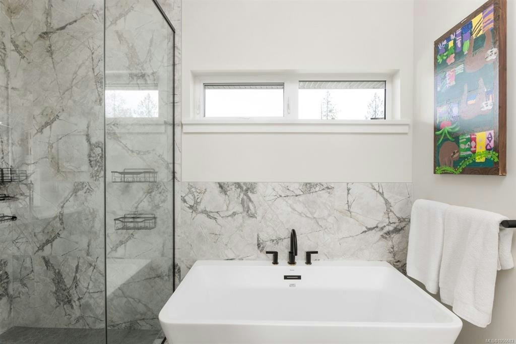 10900 Greenpark Drive, North Saanich, BC, V8L 0C8 - 27