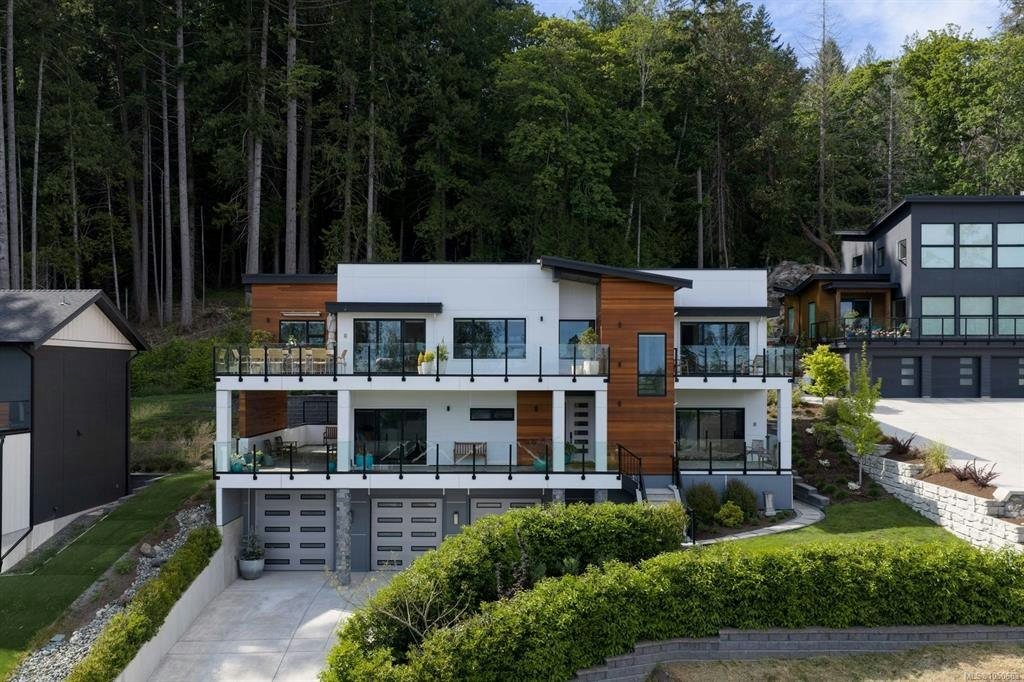10900 Greenpark Drive, North Saanich, BC, V8L 0C8 - 42