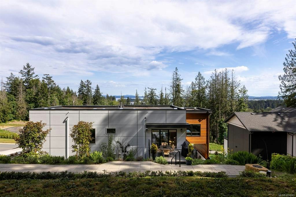 10900 Greenpark Drive, North Saanich, BC, V8L 0C8 - 41