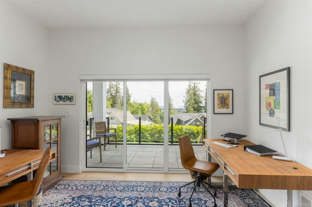 10900 Greenpark Drive, North Saanich, BC, V8L 0C8 - 20