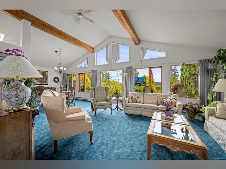 5989 Garvin Road, Union Bay, BC, V0R 3B0 - 3