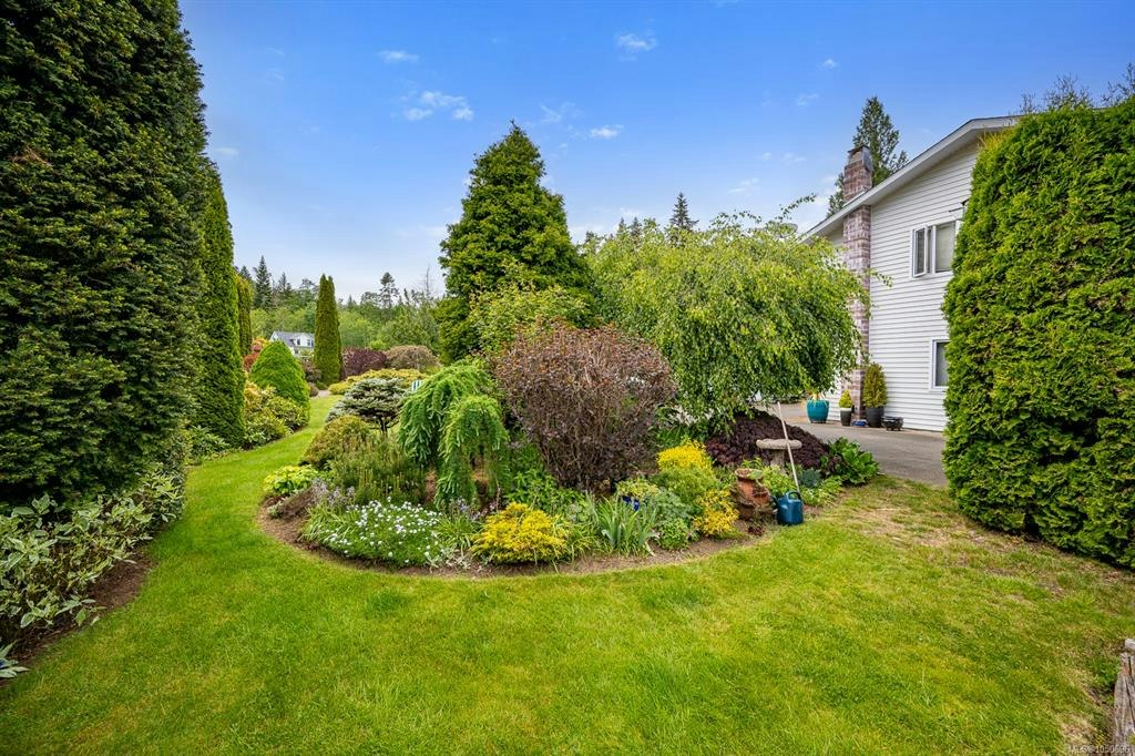 5989 Garvin Road, Union Bay, BC, V0R 3B0 - 42