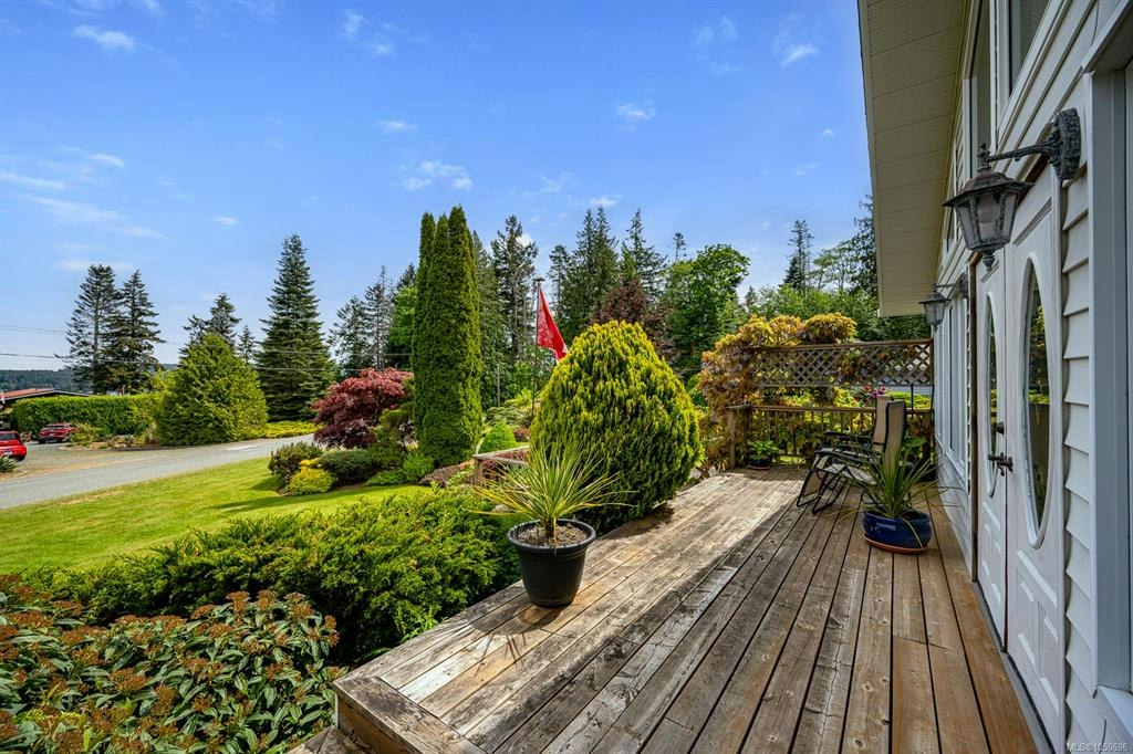 5989 Garvin Road, Union Bay, BC, V0R 3B0 - 41