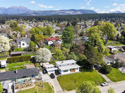 2955 6th Avenue - 4